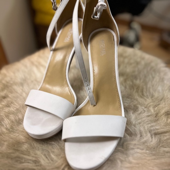 Michael Kors MK White Sexy Heels - open toes